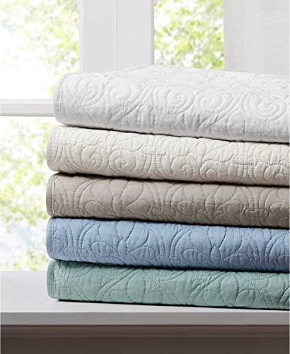 Madison Park Quebec Oversized Quilted Throw Ivory 60x70 1