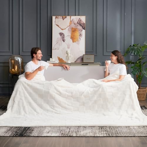 Cozy Bliss Checkered Faux Fur Throw Blanket 50x60 Inches Ivory 1