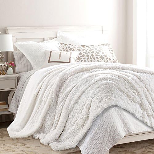 Chanasya Premium Faux Fur Throw Pillow Covers Set - White