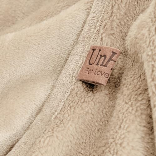 UnHide Lil Marsh Traveler - Beige Bear Travel Blanket 50 x 60
