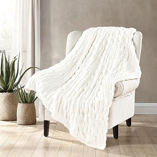 HESTIN Faux Fur Throw and Pillow Set Set of 3 White
