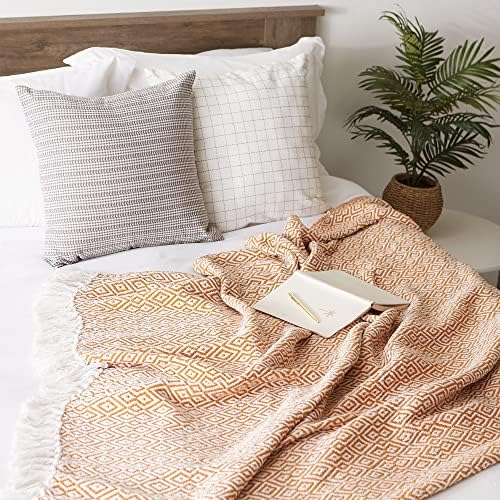 DII Rustic Farmhouse Woven Throw 50x60