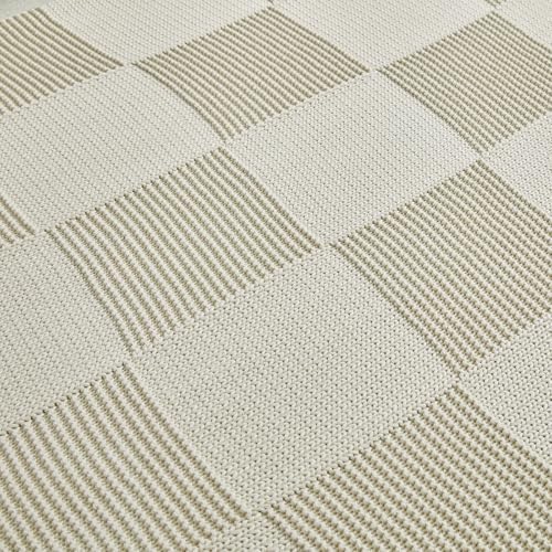 Longhui Chessboard Grid Chunky Cable Knit Throw Blanket